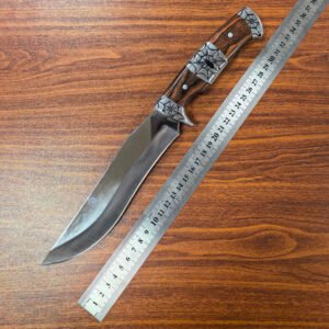 Spider-pattern handle dagger